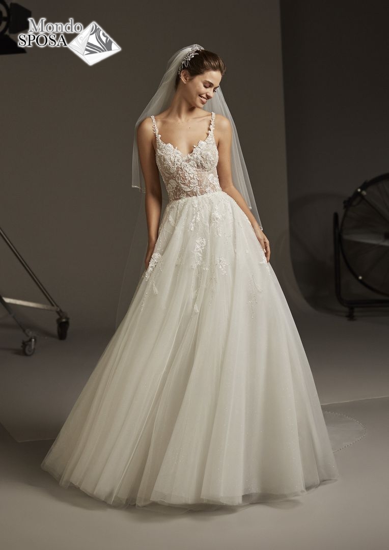 sposa-pronovias-228-1-mondosposa