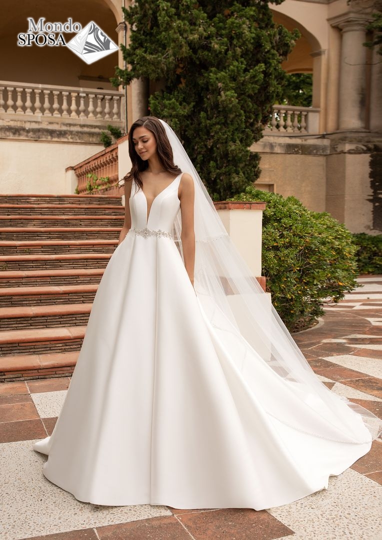 sposa-pronovias-231-mondosposa